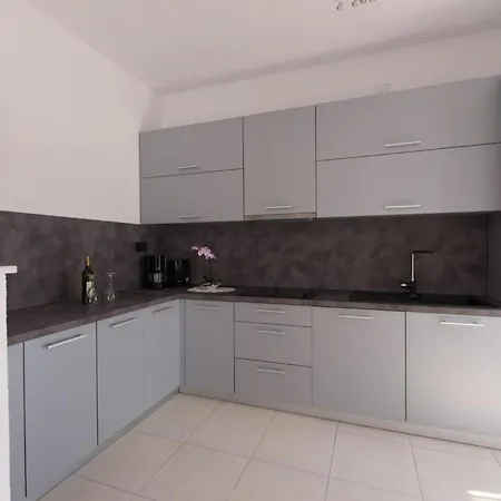 Apartment Guliana